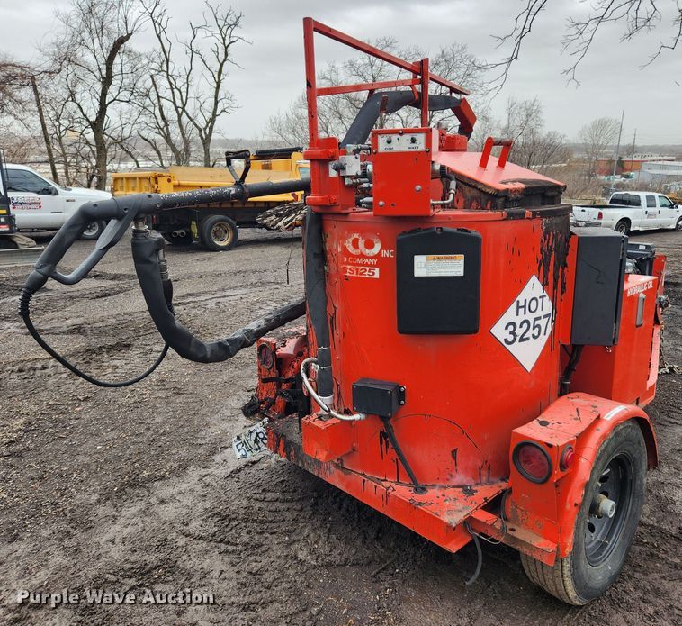 image for item JB9604 2010 Crafco SS125  melter applicator