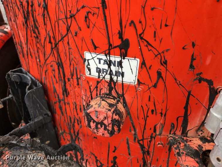 image for item JB9604 2010 Crafco SS125  melter applicator