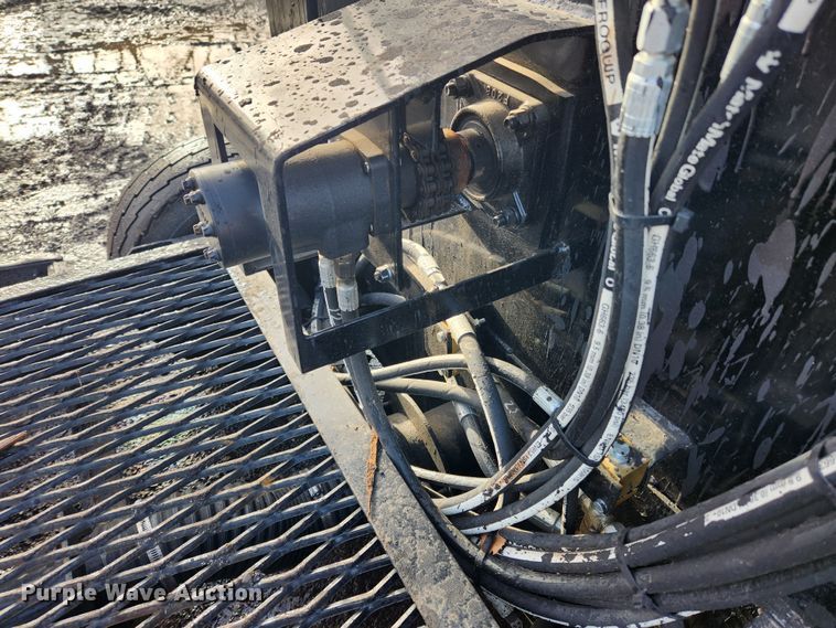 image for item JB9606 N.I. Wilson X1-300  sealcoat squeegee machine