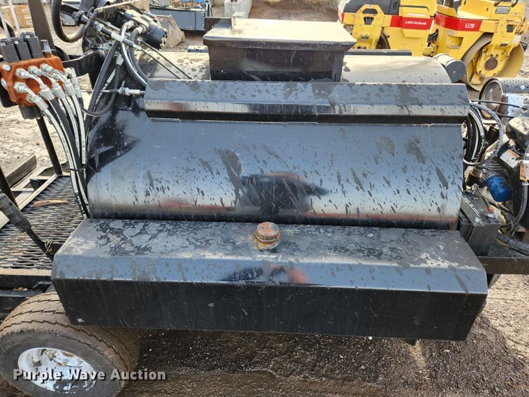 image for item JB9606 N.I. Wilson X1-300  sealcoat squeegee machine