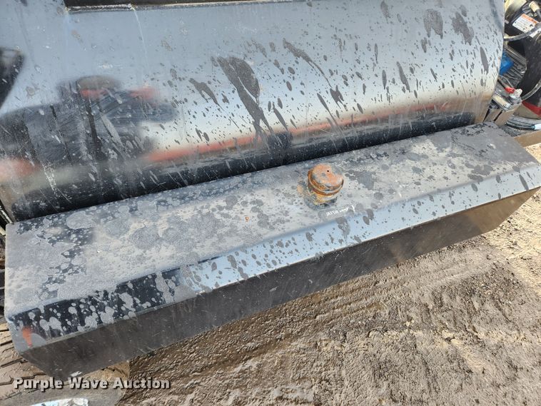 image for item JB9606 N.I. Wilson X1-300  sealcoat squeegee machine