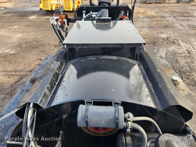 image for item JB9606 N.I. Wilson X1-300  sealcoat squeegee machine