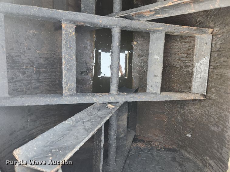 image for item JB9606 N.I. Wilson X1-300  sealcoat squeegee machine