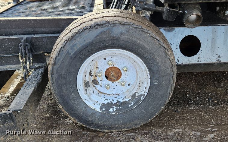 image for item JB9606 N.I. Wilson X1-300  sealcoat squeegee machine