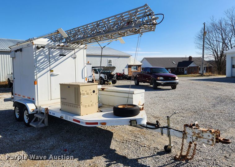 image for item JB9613 1996 Arrow AT835  antenna trailer