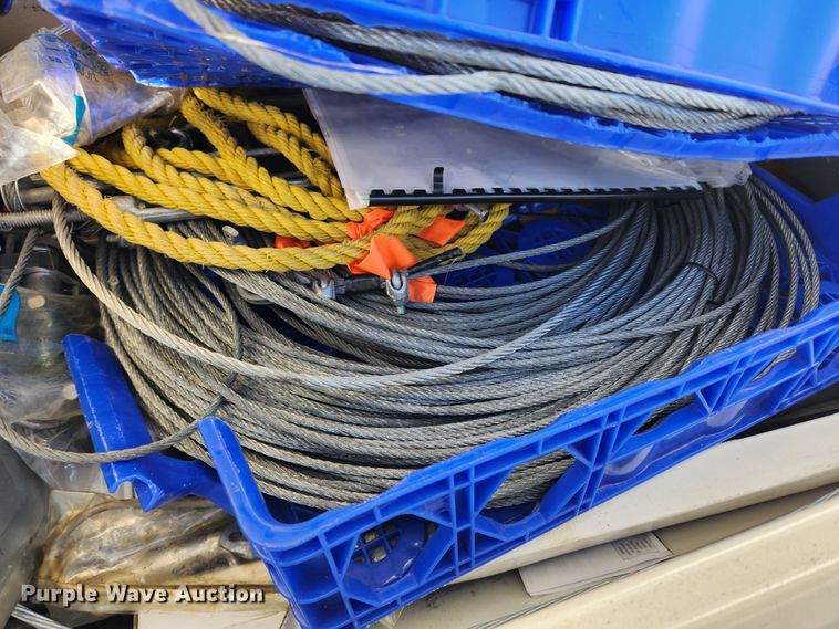 image for item JB9613 1996 Arrow AT835  antenna trailer