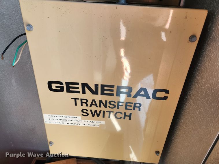 image for item JB9613 1996 Arrow AT835  antenna trailer