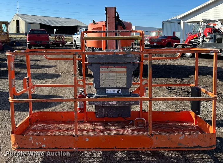 image for item JC9965 2013 JLG 460SJ  boom lift