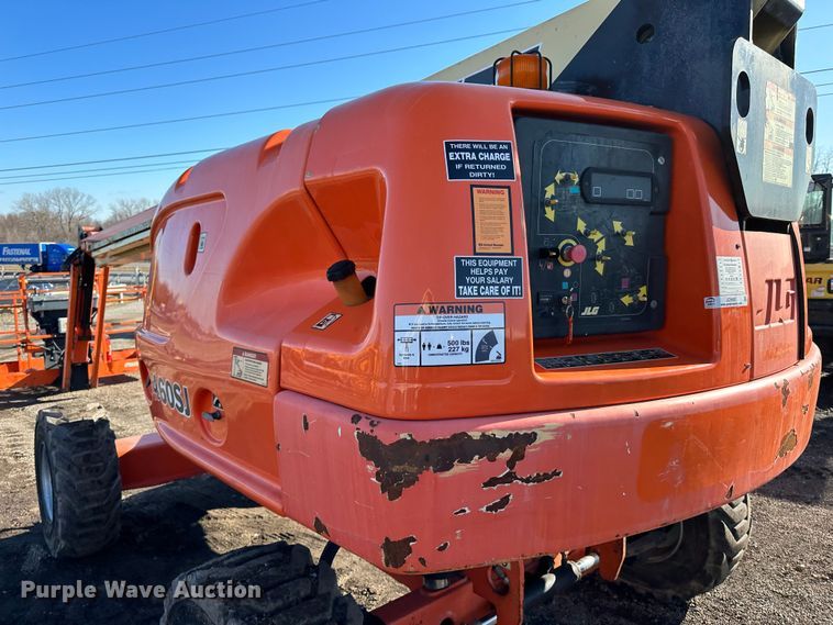 image for item JC9965 2013 JLG 460SJ  boom lift