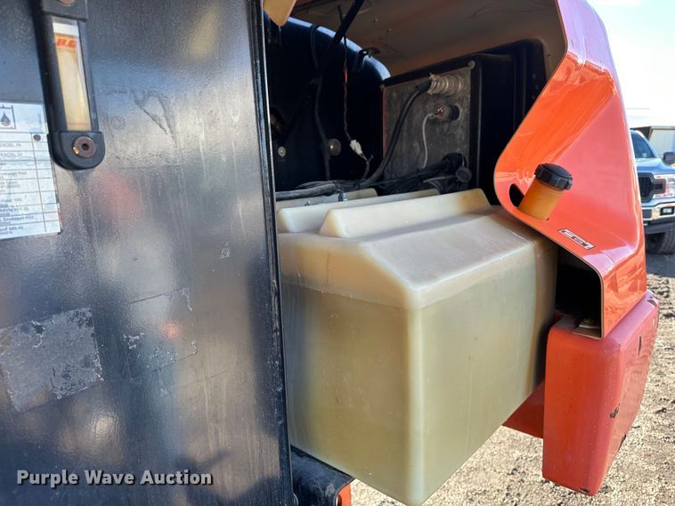 image for item JC9965 2013 JLG 460SJ  boom lift