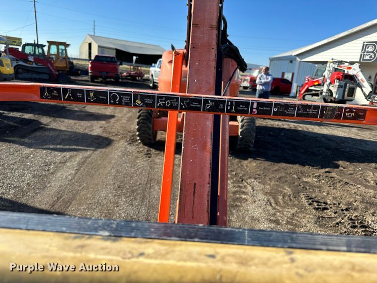 image for item JC9965 2013 JLG 460SJ  boom lift