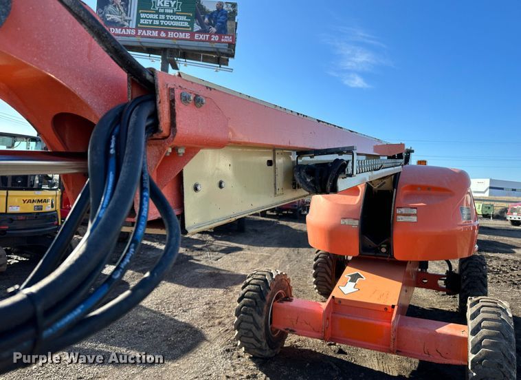 image for item JC9965 2013 JLG 460SJ  boom lift