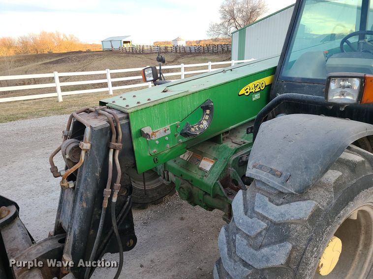 image for item JG9369 2006 John Deere 3420  telehandler