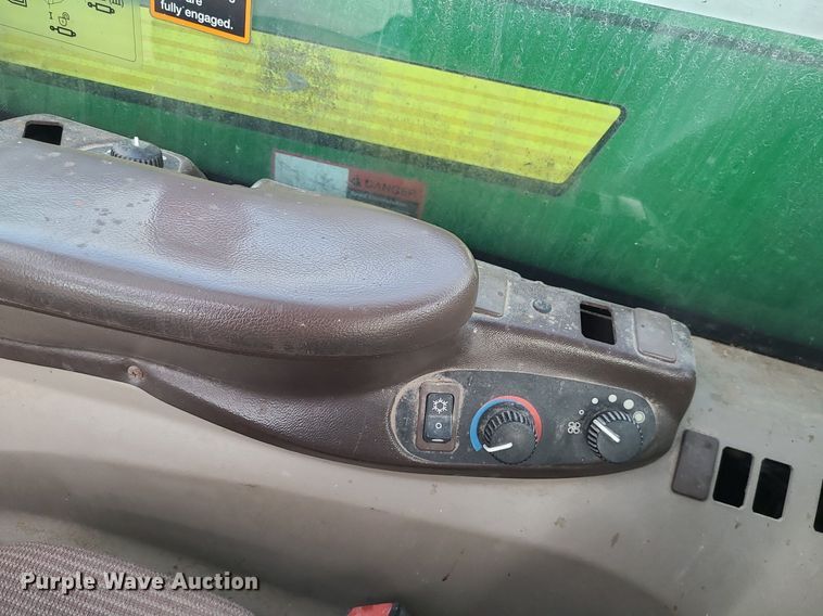 image for item JG9369 2006 John Deere 3420  telehandler