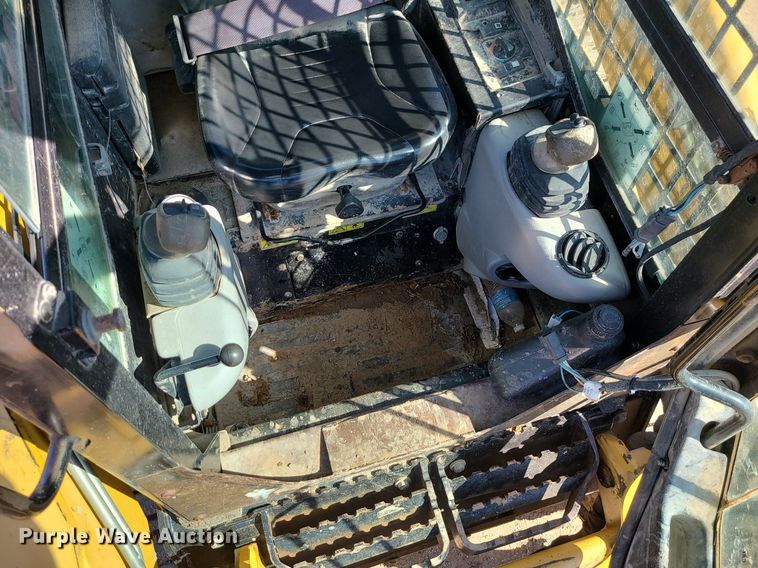 image for item JG9375 2006 Caterpillar 287B  tracked skid steer loader