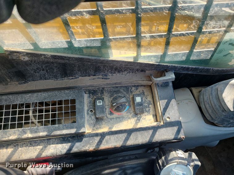 image for item JG9375 2006 Caterpillar 287B  tracked skid steer loader