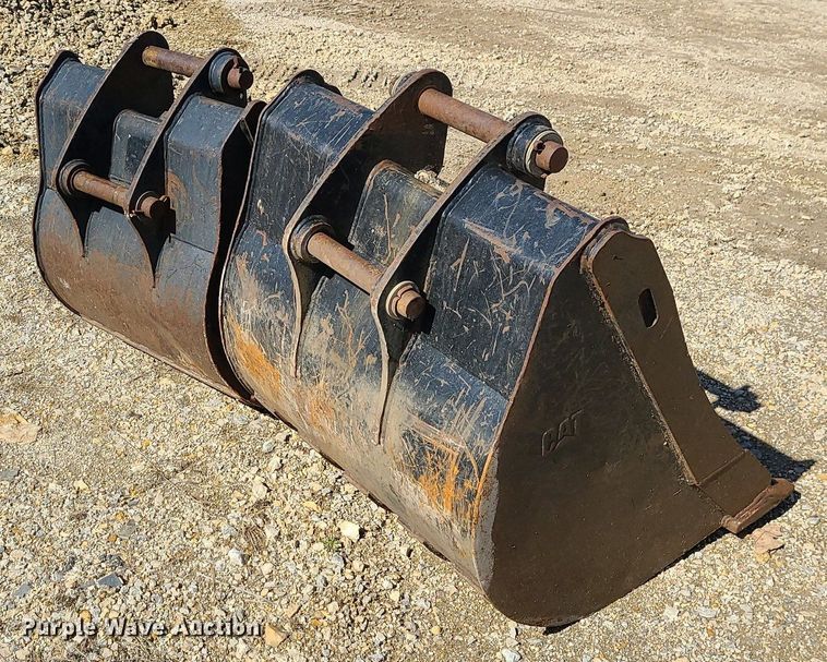 image for item JG9381 2004 Caterpillar 420D  backhoe