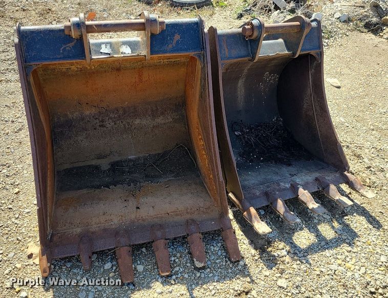 image for item JG9381 2004 Caterpillar 420D  backhoe