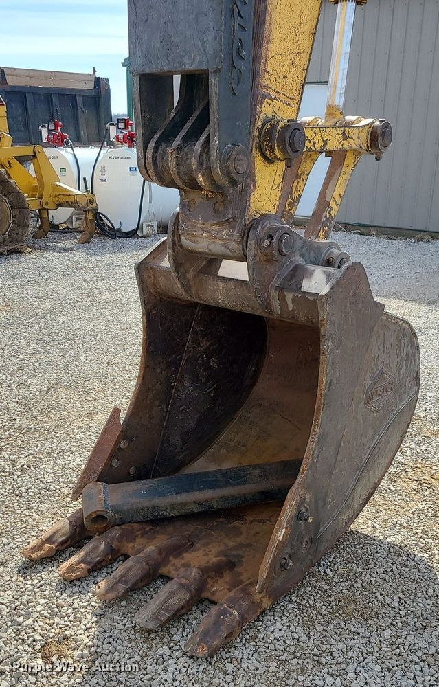 image for item JG9406 2008 Komatsu PC160LC-7  excavator