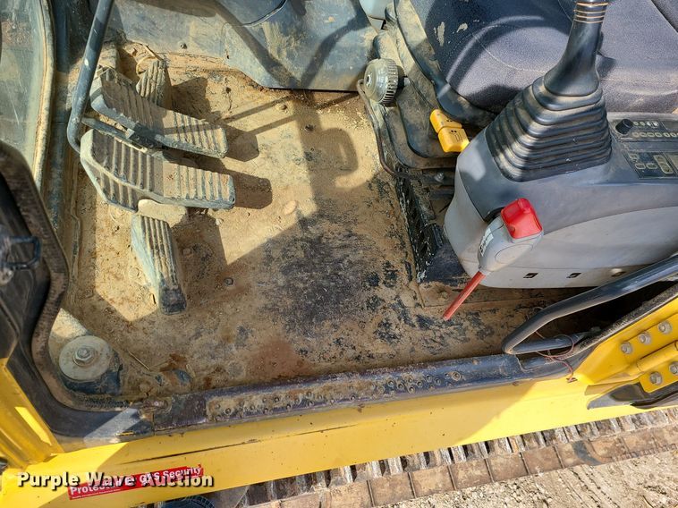 image for item JG9406 2008 Komatsu PC160LC-7  excavator