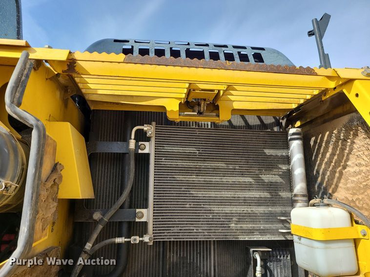 image for item JG9406 2008 Komatsu PC160LC-7  excavator
