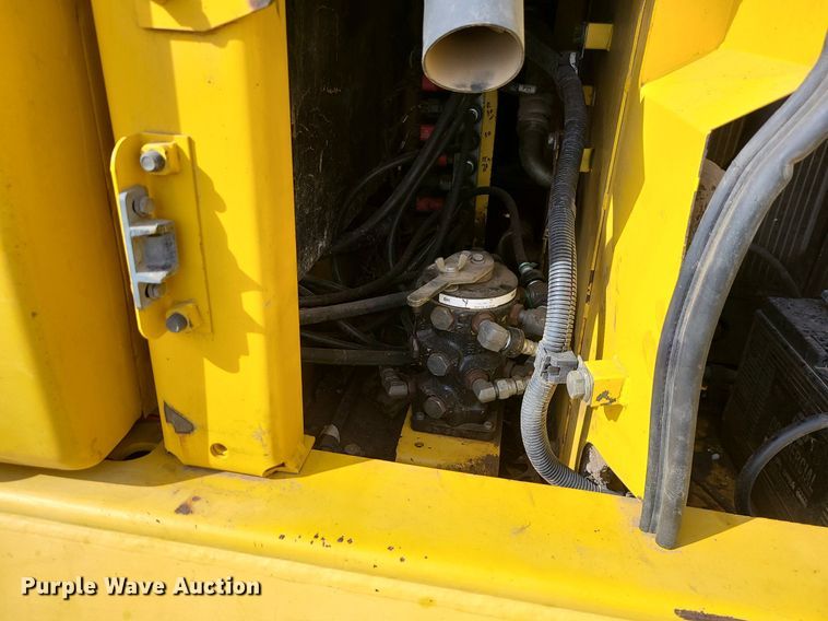 image for item JG9406 2008 Komatsu PC160LC-7  excavator