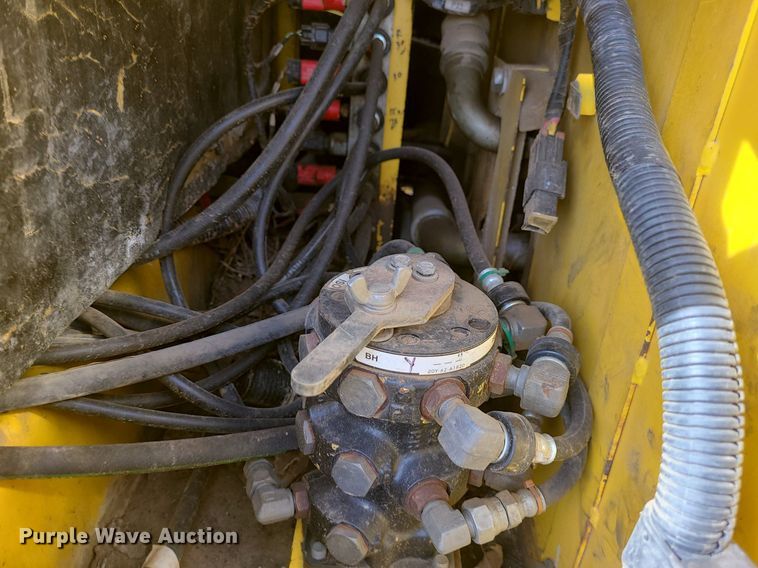 image for item JG9406 2008 Komatsu PC160LC-7  excavator