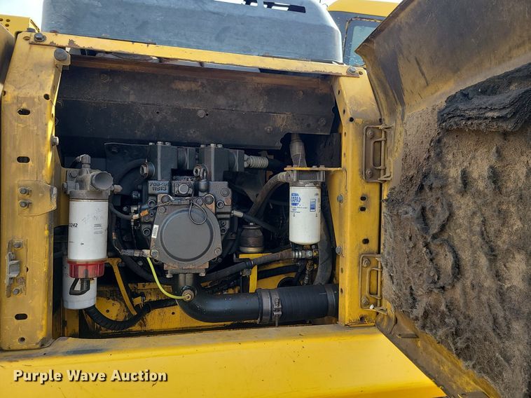 image for item JG9406 2008 Komatsu PC160LC-7  excavator