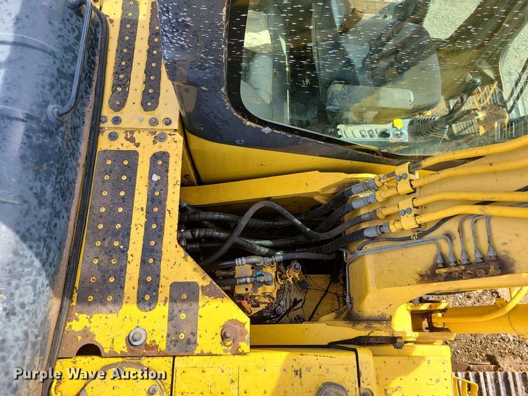 image for item JG9406 2008 Komatsu PC160LC-7  excavator
