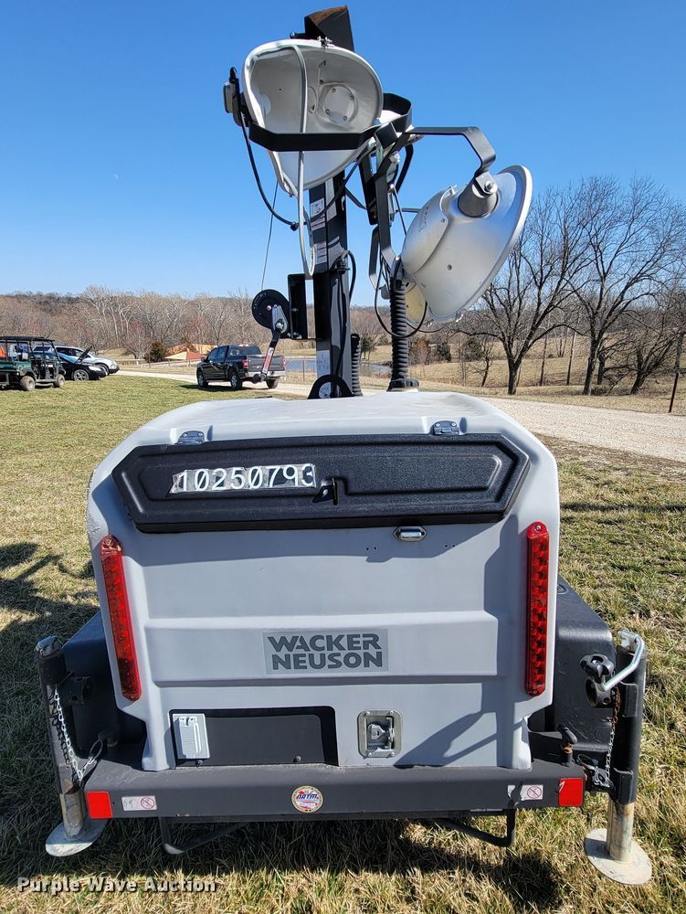 image for item JL9339 2019 Wacker Neuson LTV6L  light plant