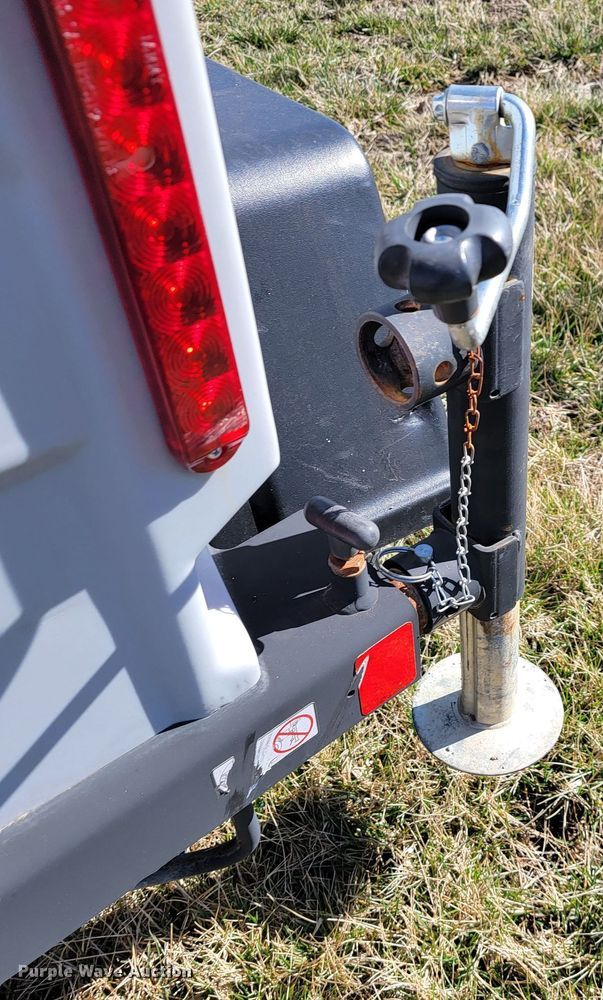 image for item JL9339 2019 Wacker Neuson LTV6L  light plant