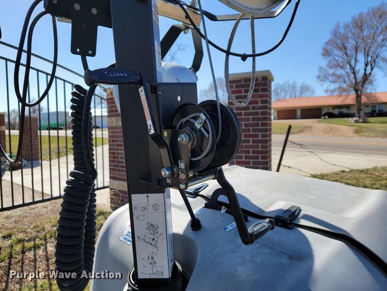 image for item JL9339 2019 Wacker Neuson LTV6L  light plant