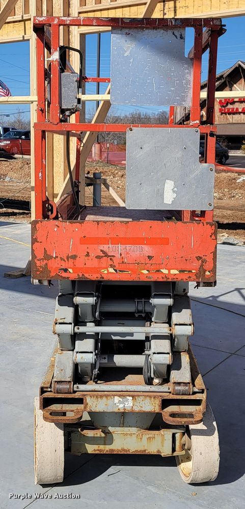 image for item JL9348 2008 Skyjack SJ3226  scissor lift