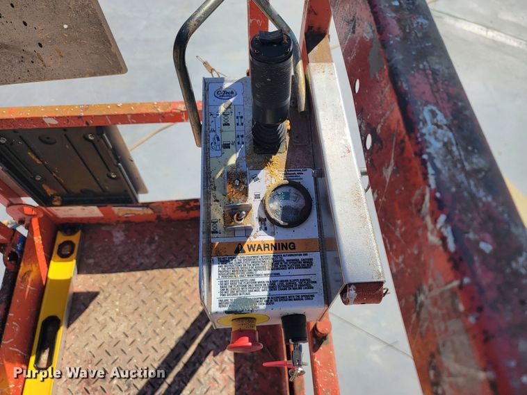 image for item JL9348 2008 Skyjack SJ3226  scissor lift