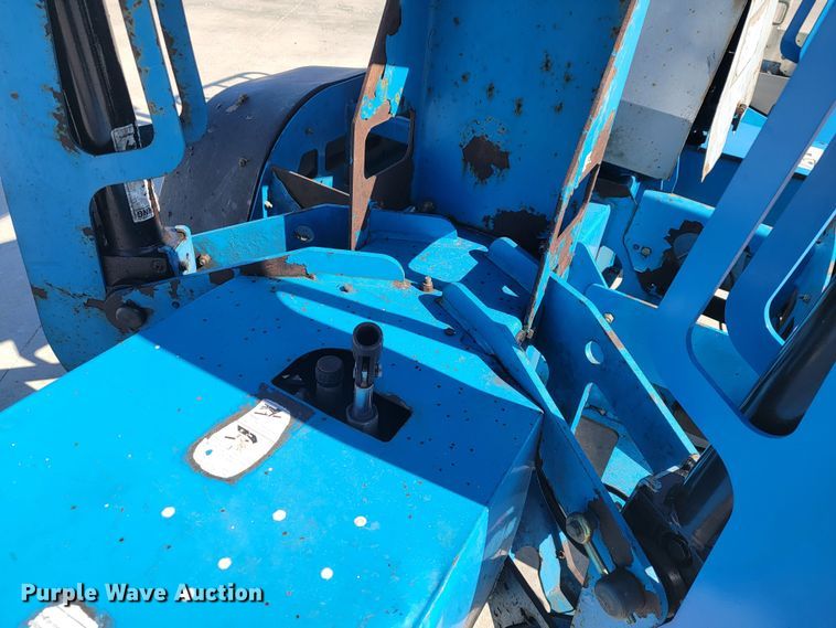 image for item JL9349 2007 Genie TZ-34-20  boom lift