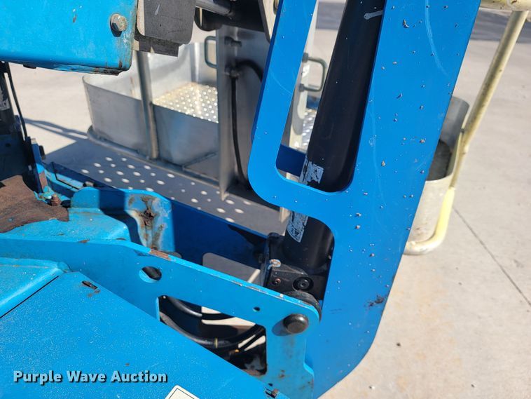image for item JL9349 2007 Genie TZ-34-20  boom lift