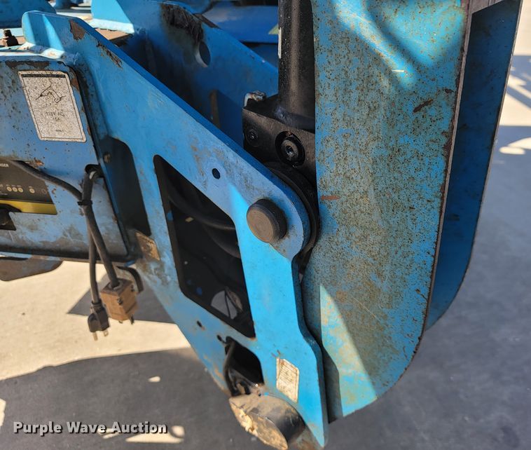 image for item JL9349 2007 Genie TZ-34-20  boom lift