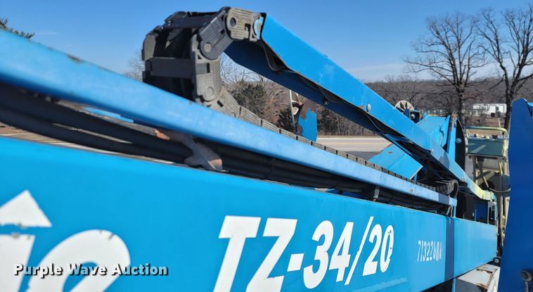 image for item JL9349 2007 Genie TZ-34-20  boom lift