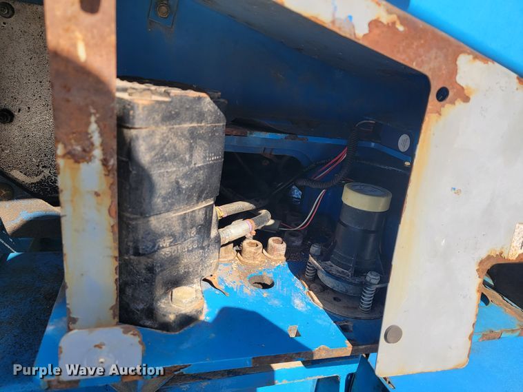 image for item JL9349 2007 Genie TZ-34-20  boom lift