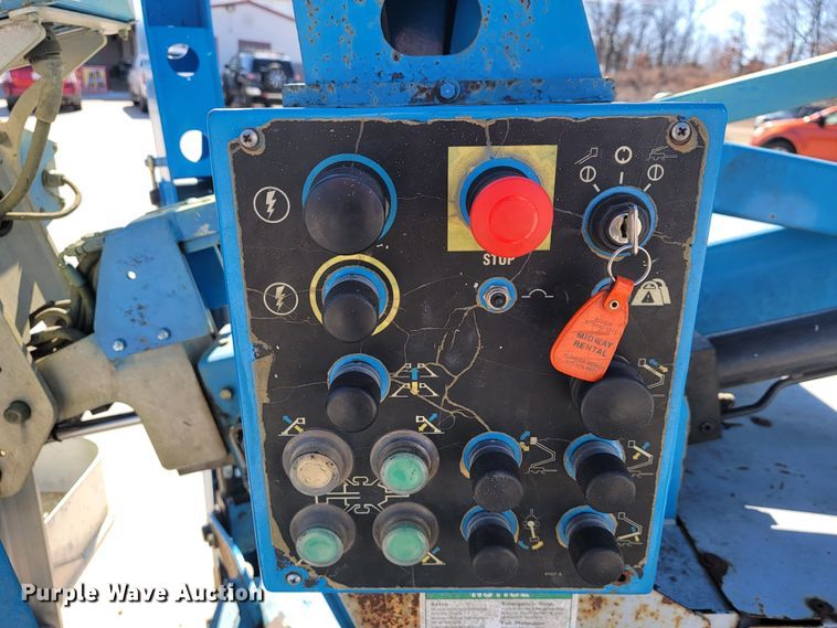 image for item JL9349 2007 Genie TZ-34-20  boom lift