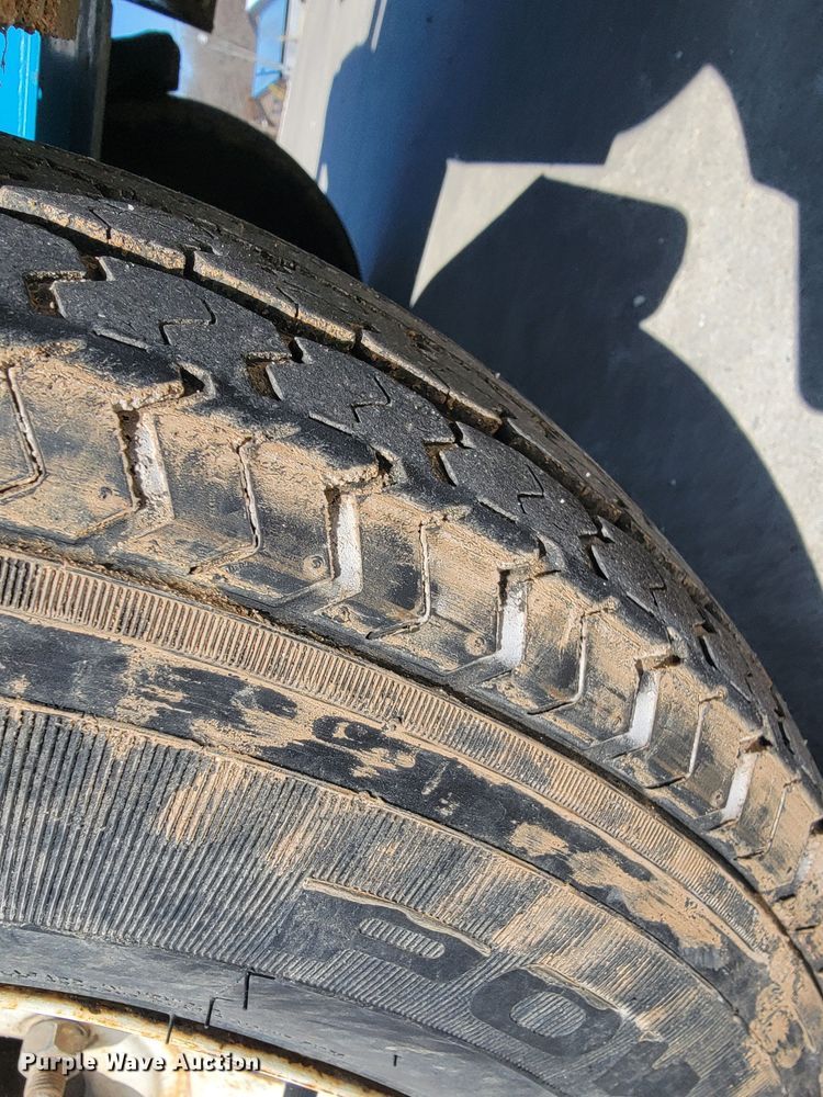 image for item JL9349 2007 Genie TZ-34-20  boom lift