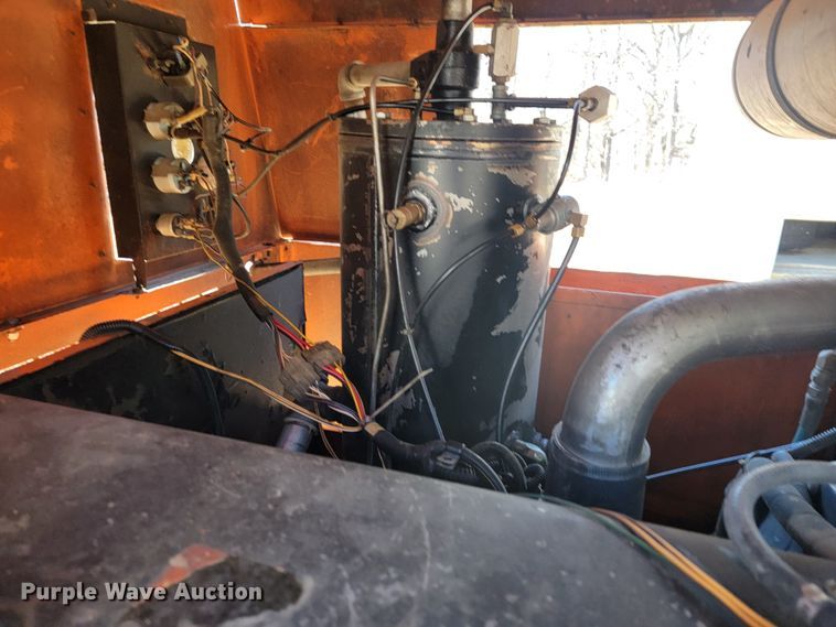 image for item JL9351 Sullivan D18506JDB  air compressor