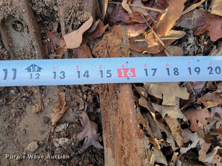 image for item JL9352 2011 Bobcat E32  mini excavator