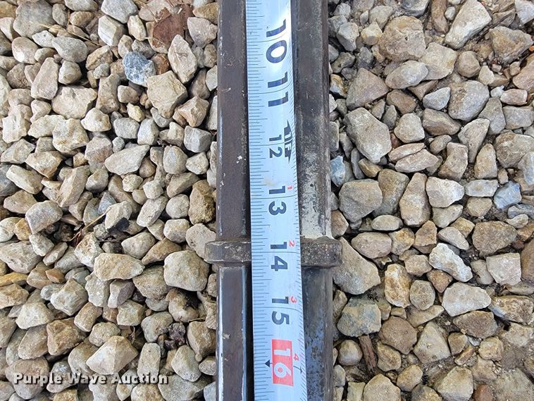 image for item JL9355 Sullair 185DPQ-JDD  air compressor