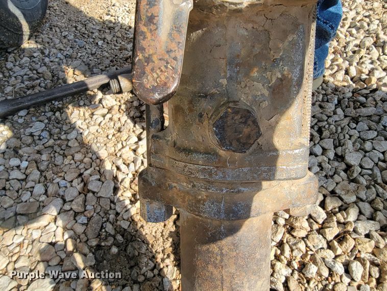 image for item JL9355 Sullair 185DPQ-JDD  air compressor