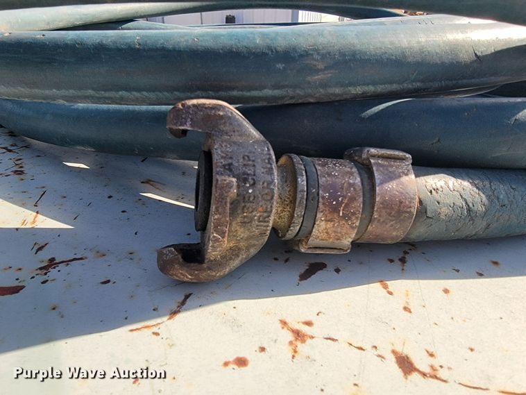 image for item JL9355 Sullair 185DPQ-JDD  air compressor