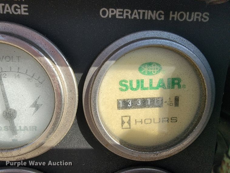 image for item JL9355 Sullair 185DPQ-JDD  air compressor