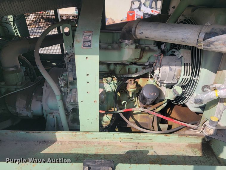 image for item JL9355 Sullair 185DPQ-JDD  air compressor