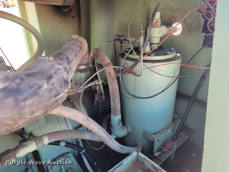 image for item JL9355 Sullair 185DPQ-JDD  air compressor