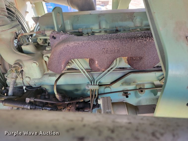 image for item JL9355 Sullair 185DPQ-JDD  air compressor